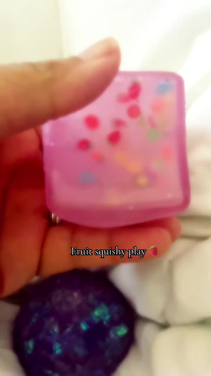 @Ari Squishies 💞