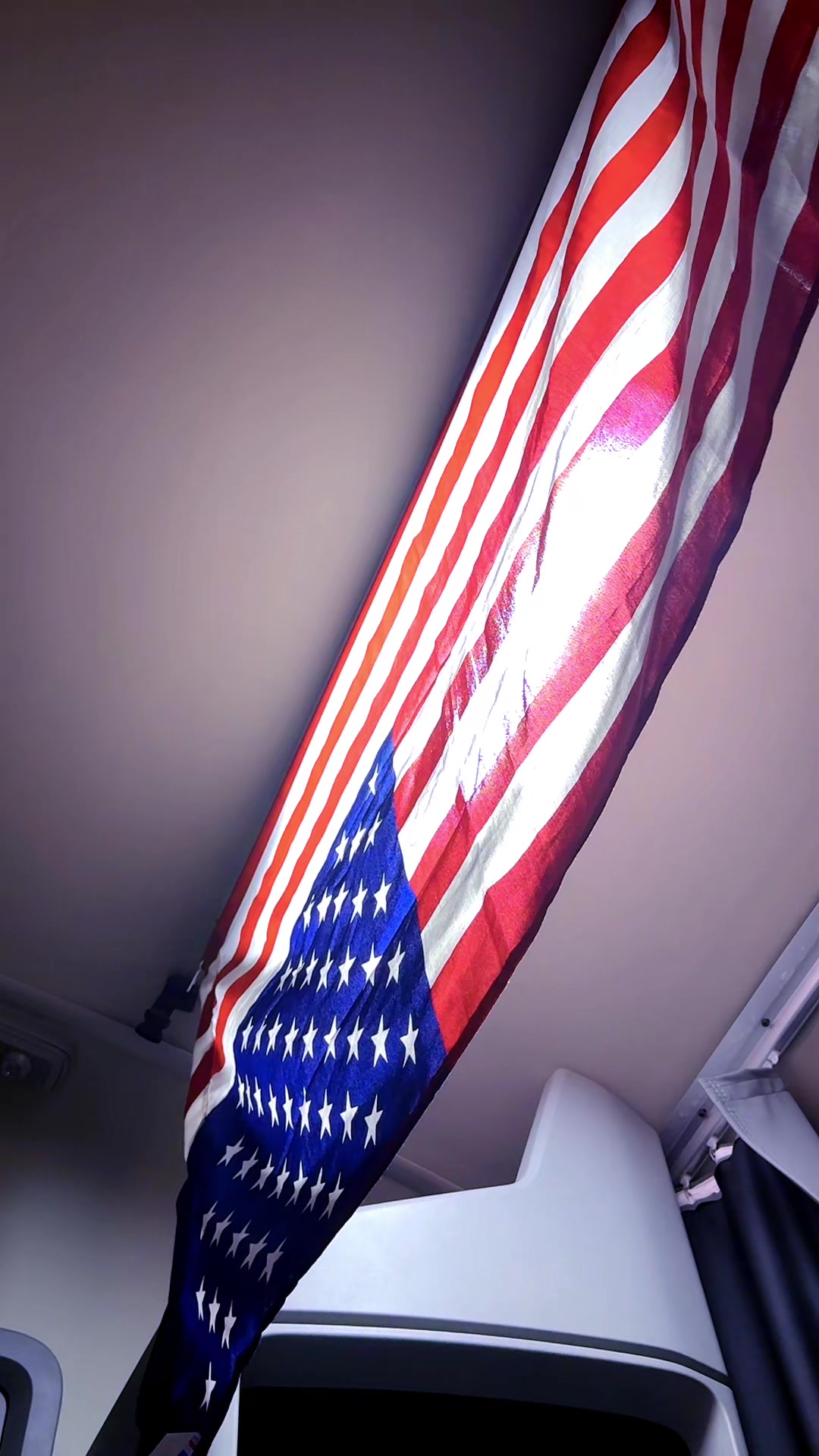 @SAM🇺🇸 usa💔🔚