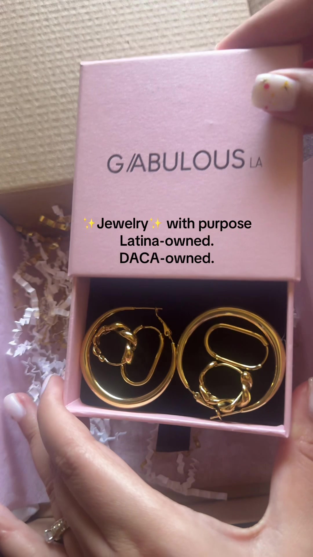 @GabulousLA
