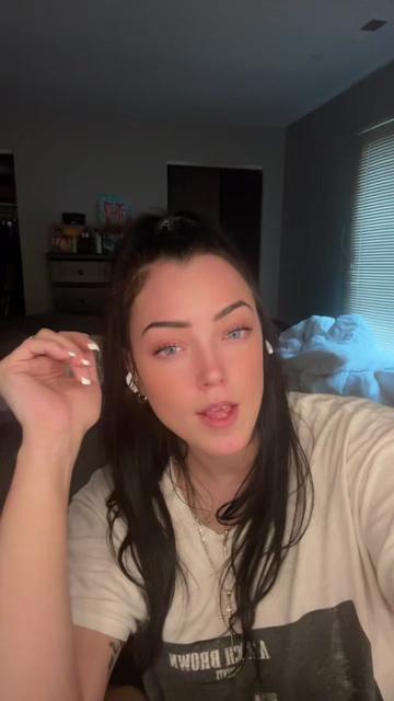 @𝓣𝓲𝓯𝓯-𝓪𝓷𝓲𝓵𝓵𝓪🧁