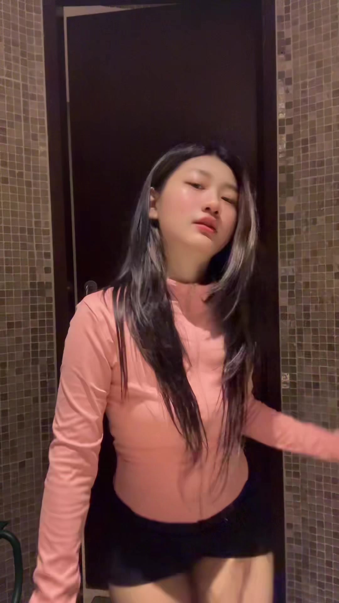 @Hnin Pyae