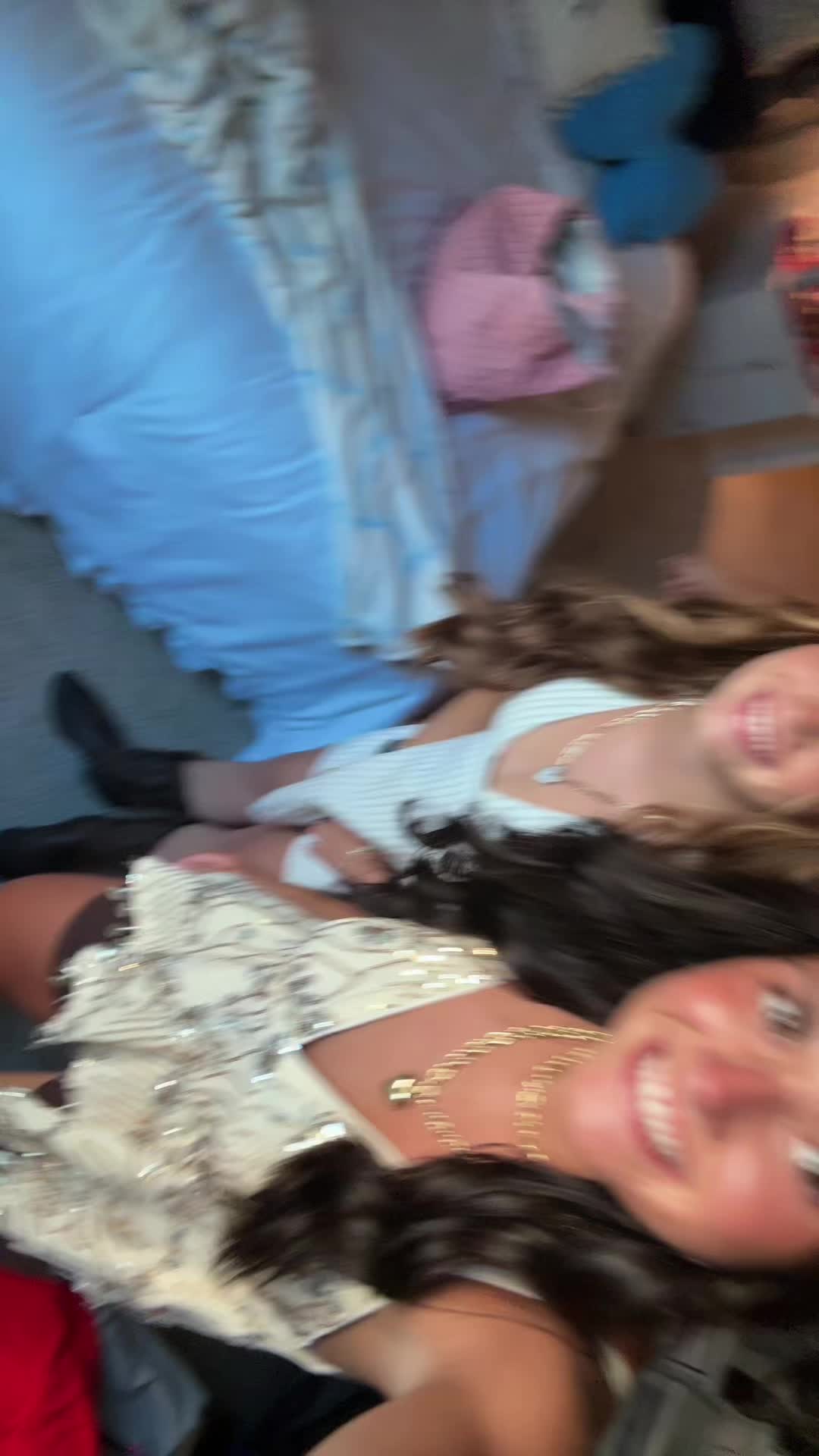 @ezipp233333