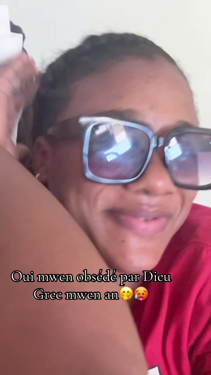 @Danaïka🦋