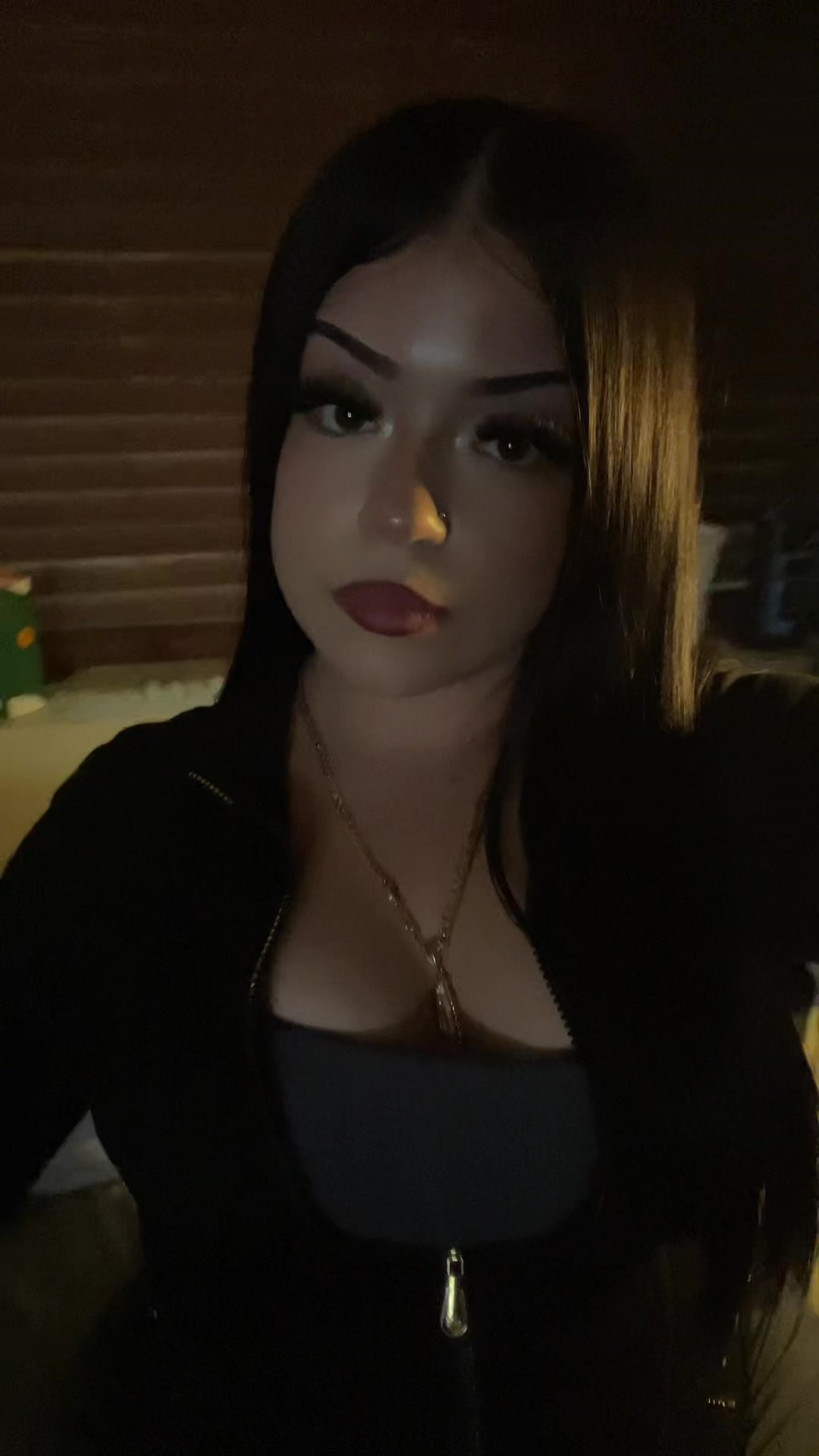 @️