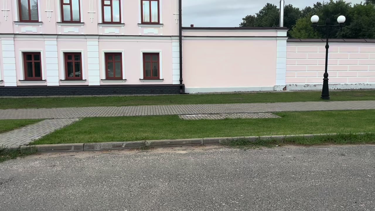@𝐕.