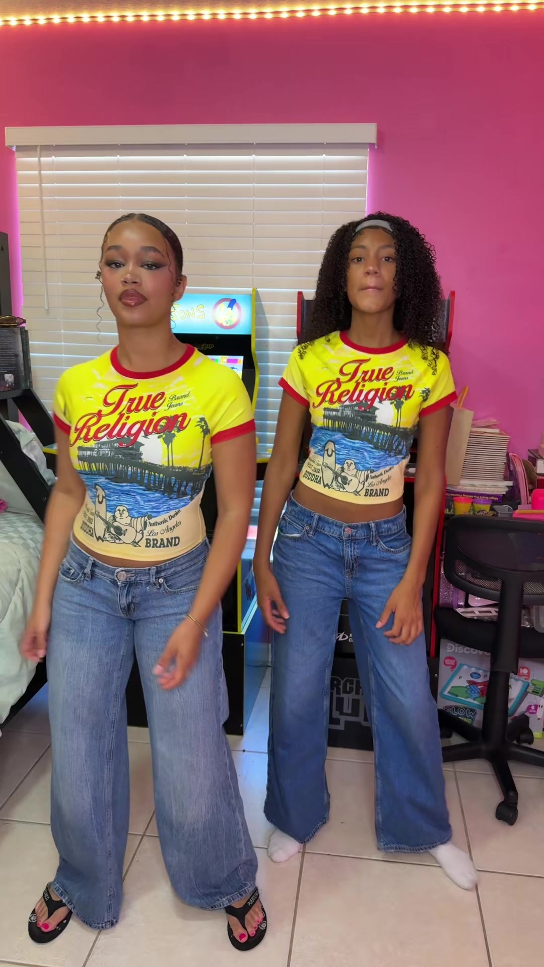 @DemDaddysGirls4