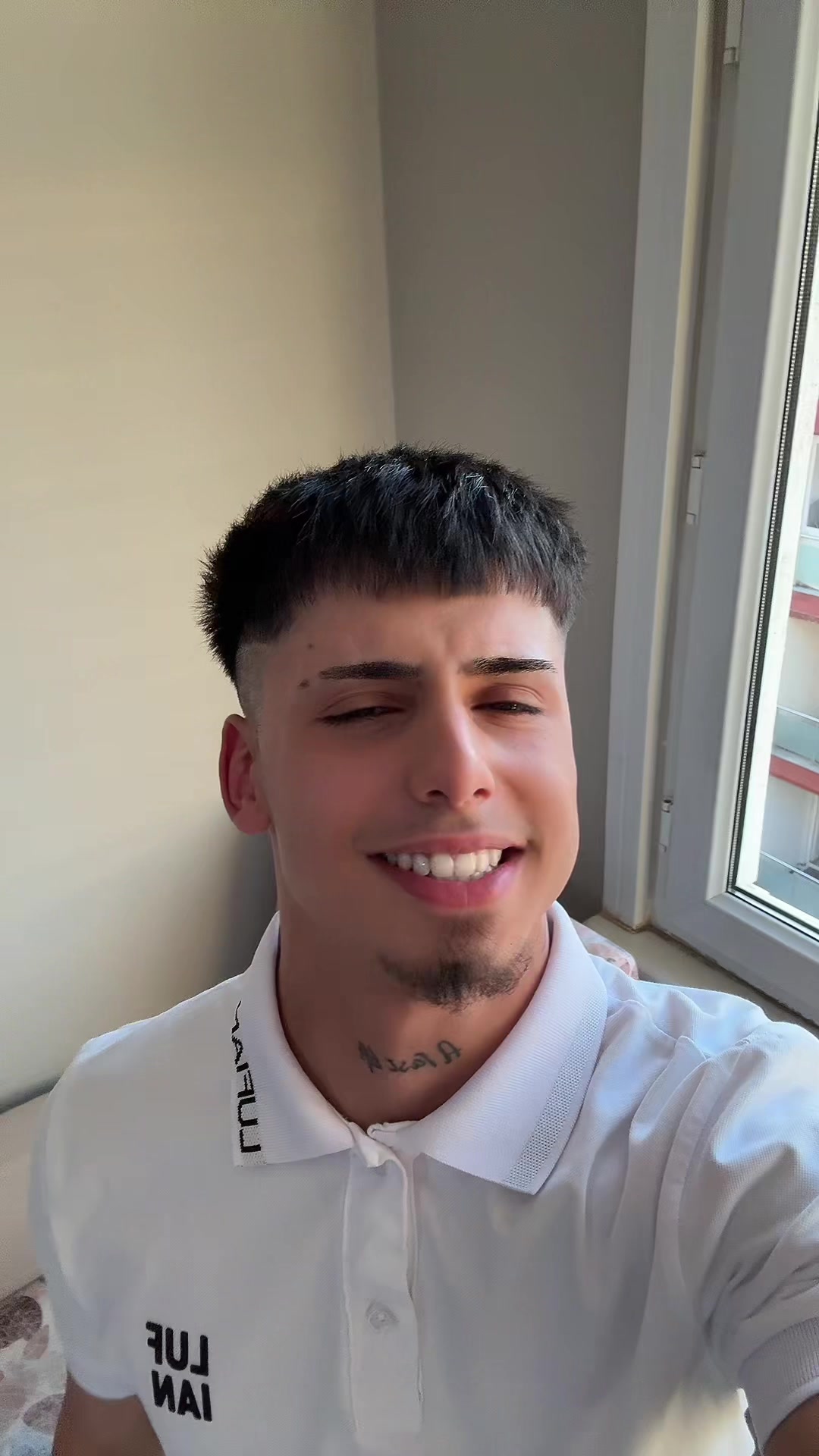 @M