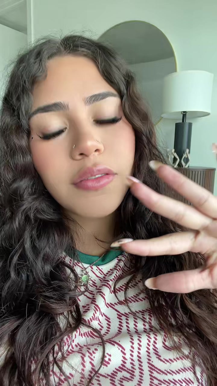 @yoarabella