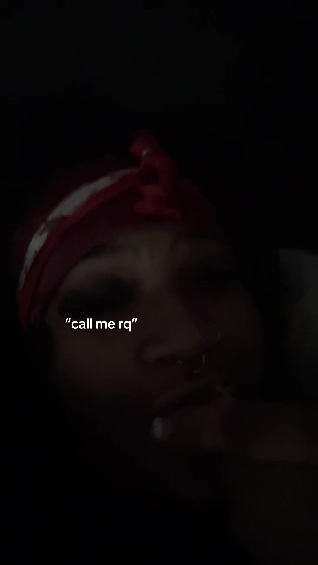 @👱🏽♀️ .