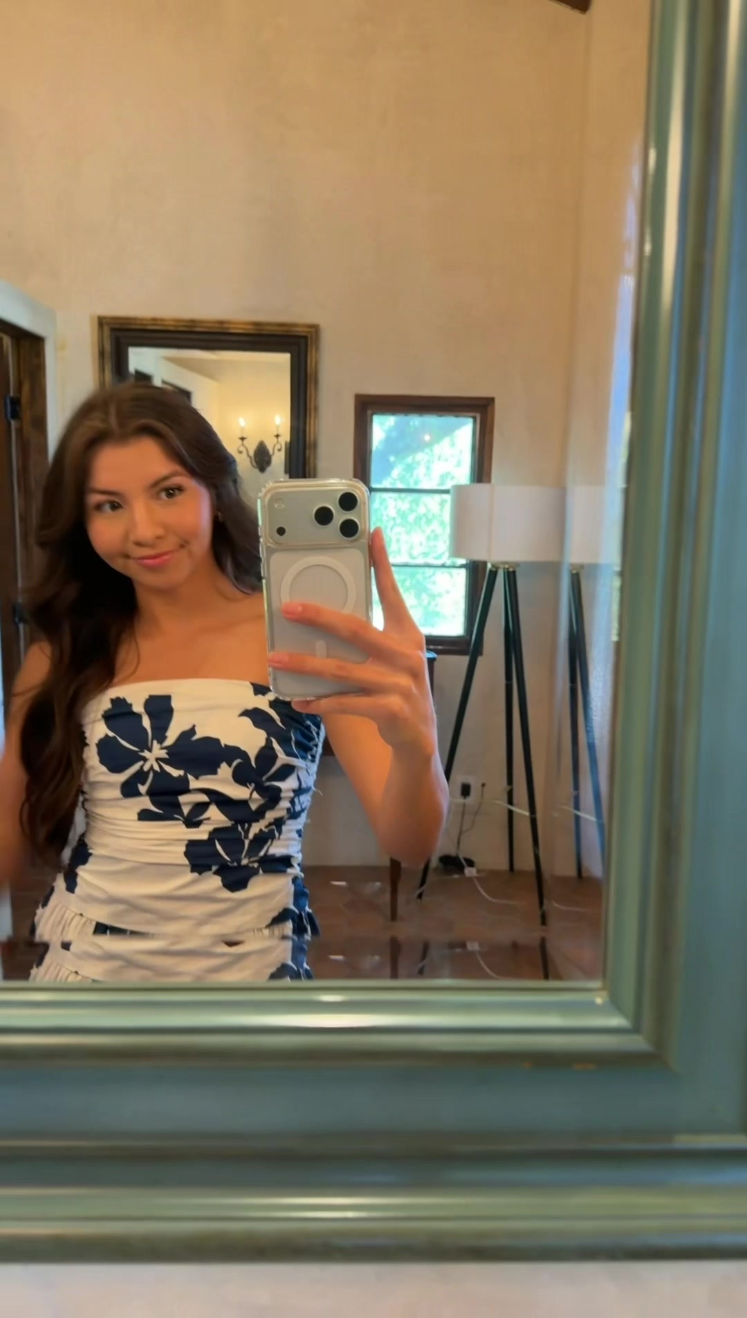 @SamanthaRoseGomez