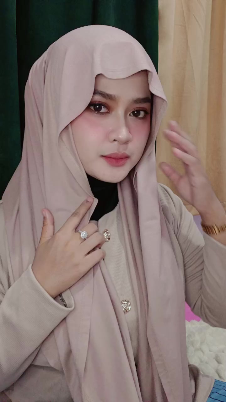 @Laila