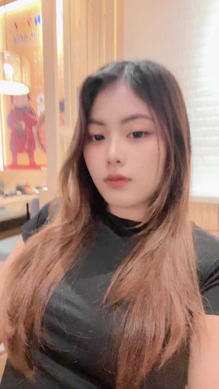 @Ayusptry_