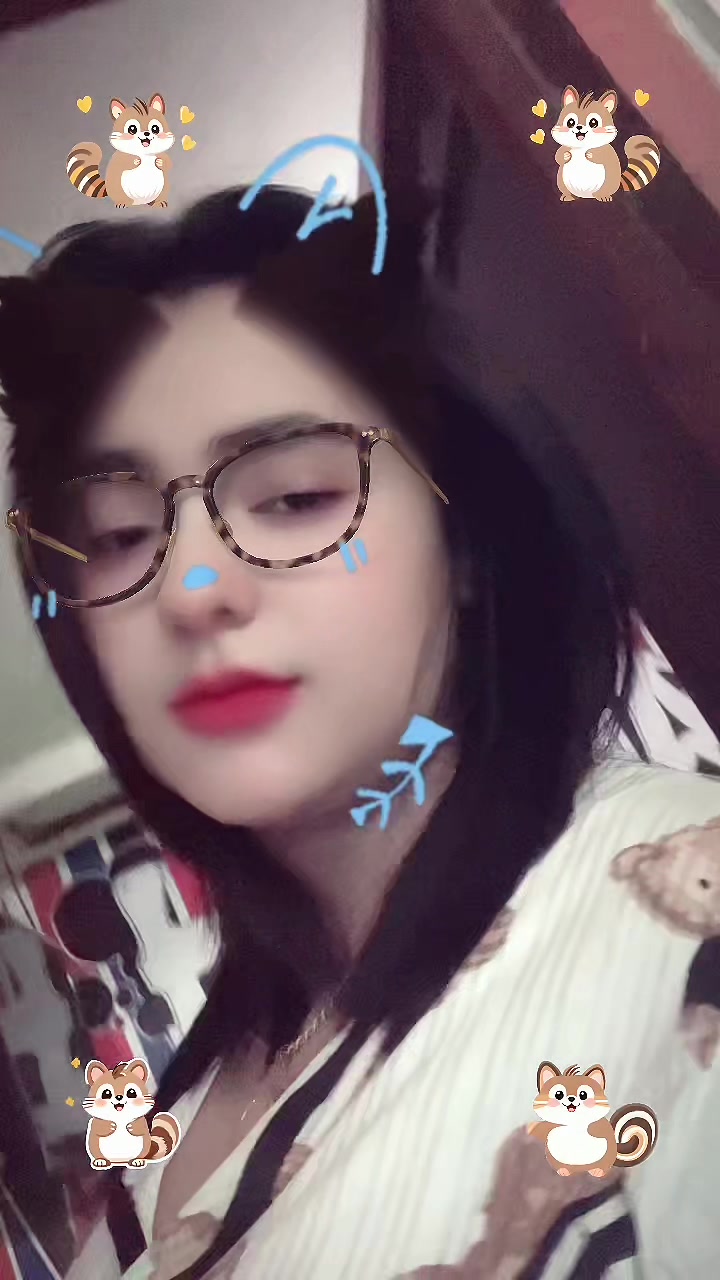 @momyzee_🦄