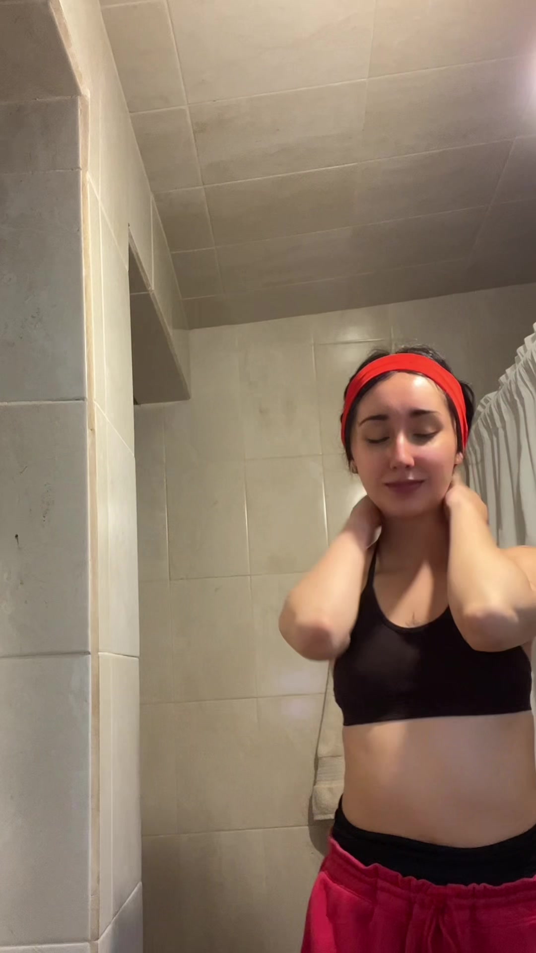 @rexxxona