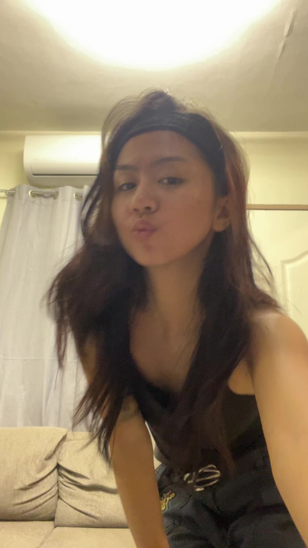 @Elleistn
