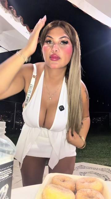 @Naomi verde