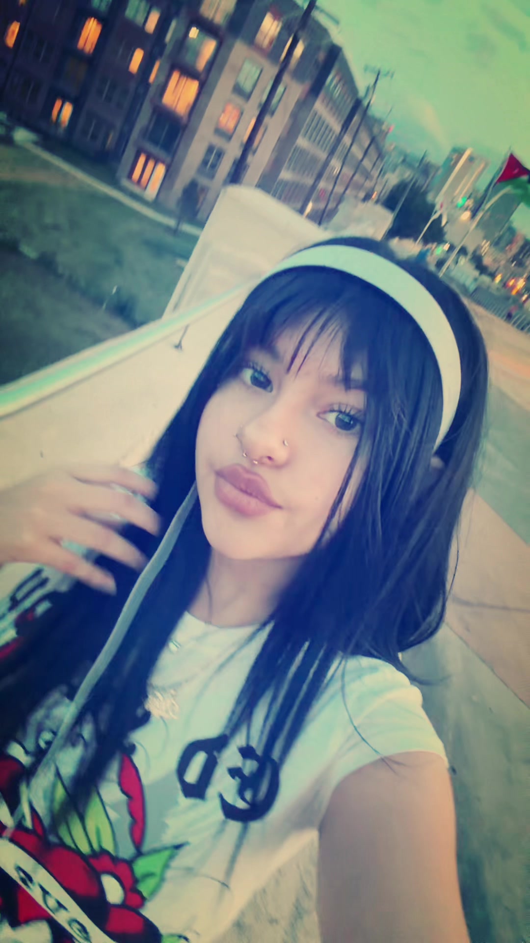 @𝓷𝓲𝓬𝓴𝓲 ❦
