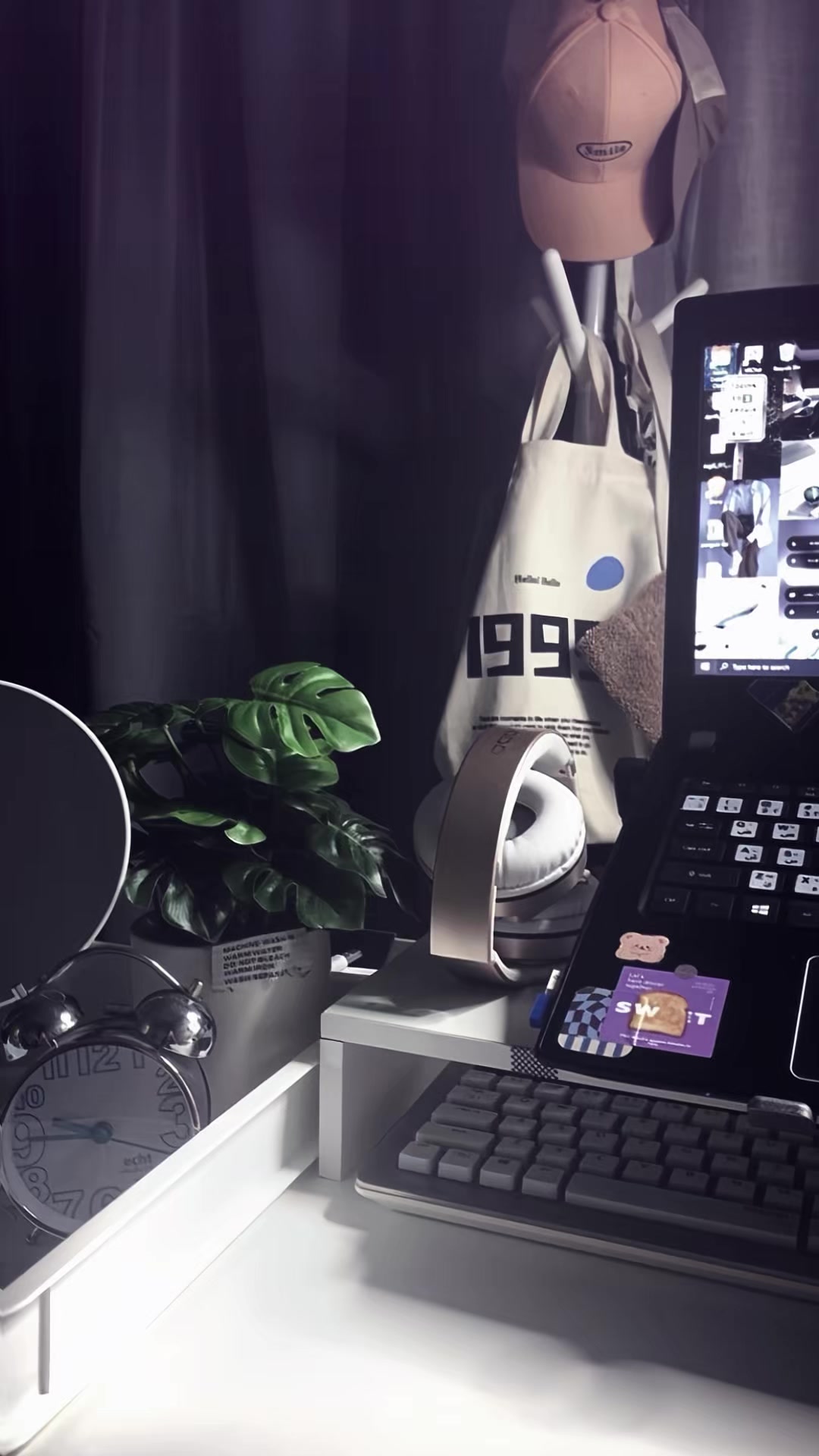 @Ar-ƙ&upsilon;ռ.