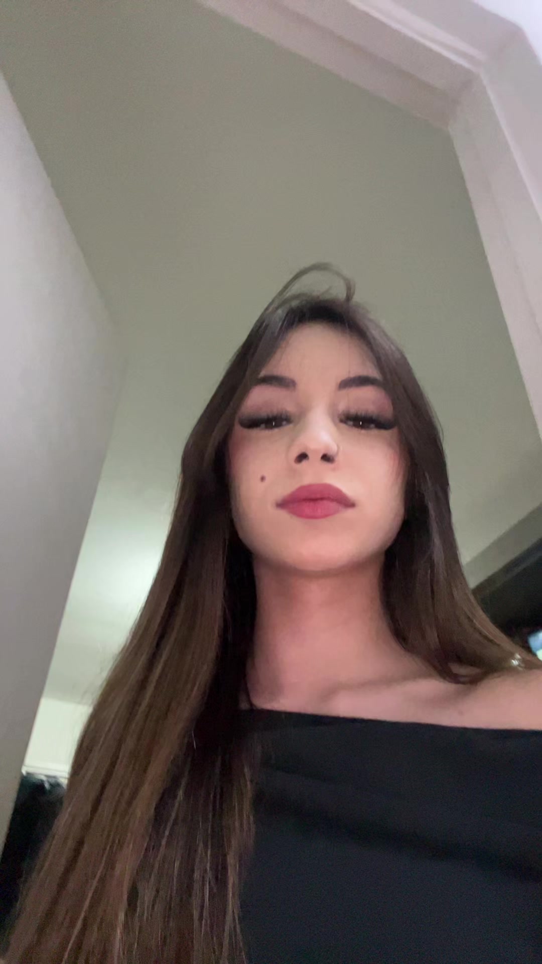 @Lala