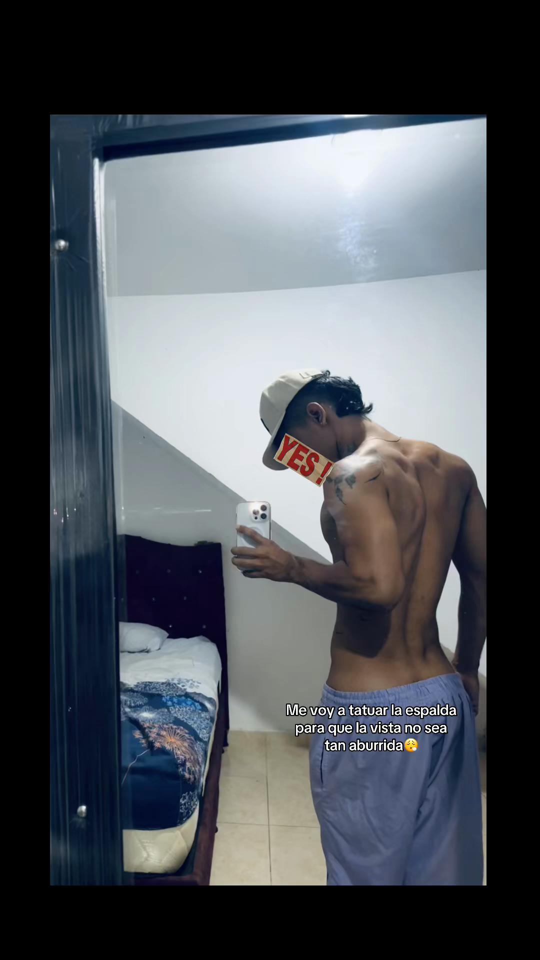 @Julio Acuña🦦