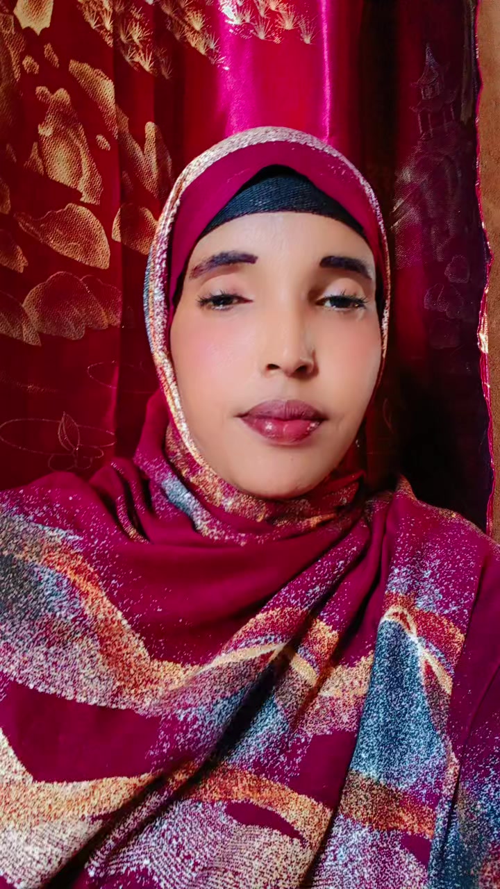 @Ayeeyo Xaliimo