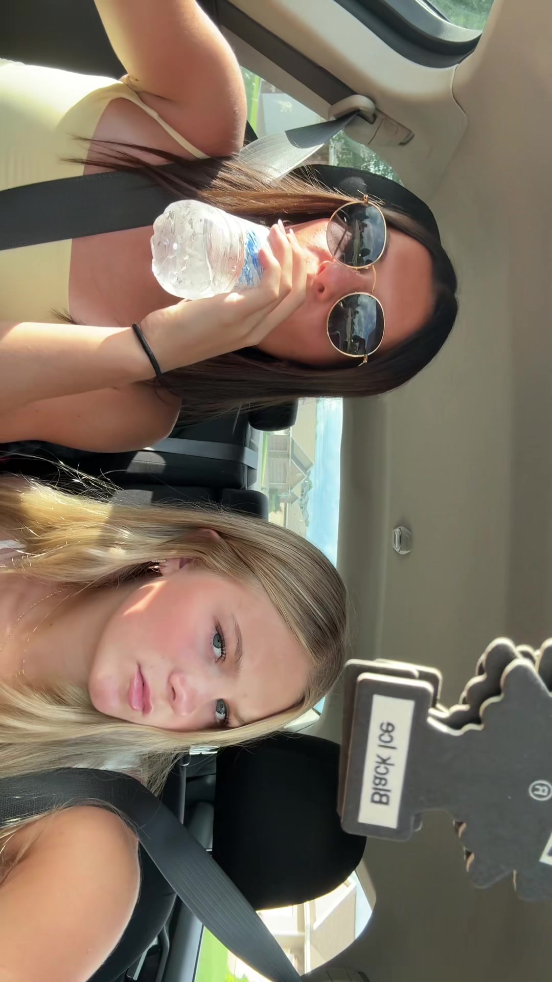 @ella