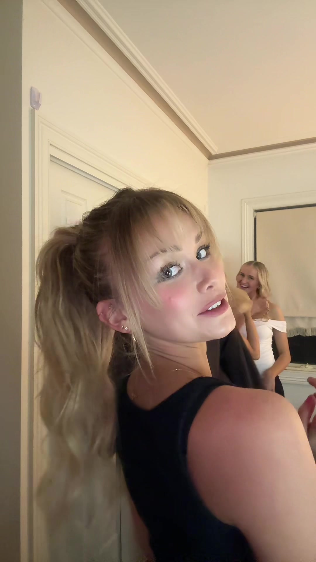 @violetlandy