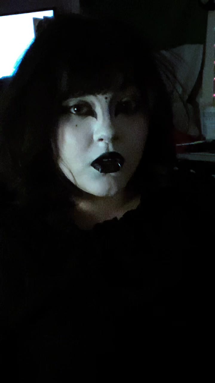 @lunathelunatic703