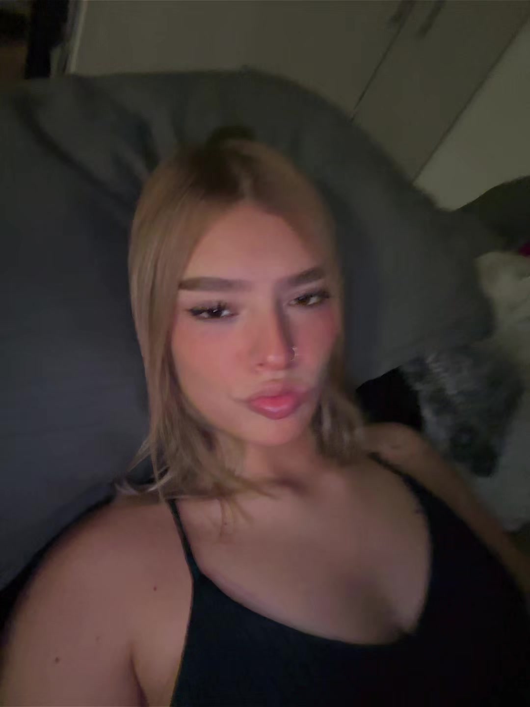 @Isagav15