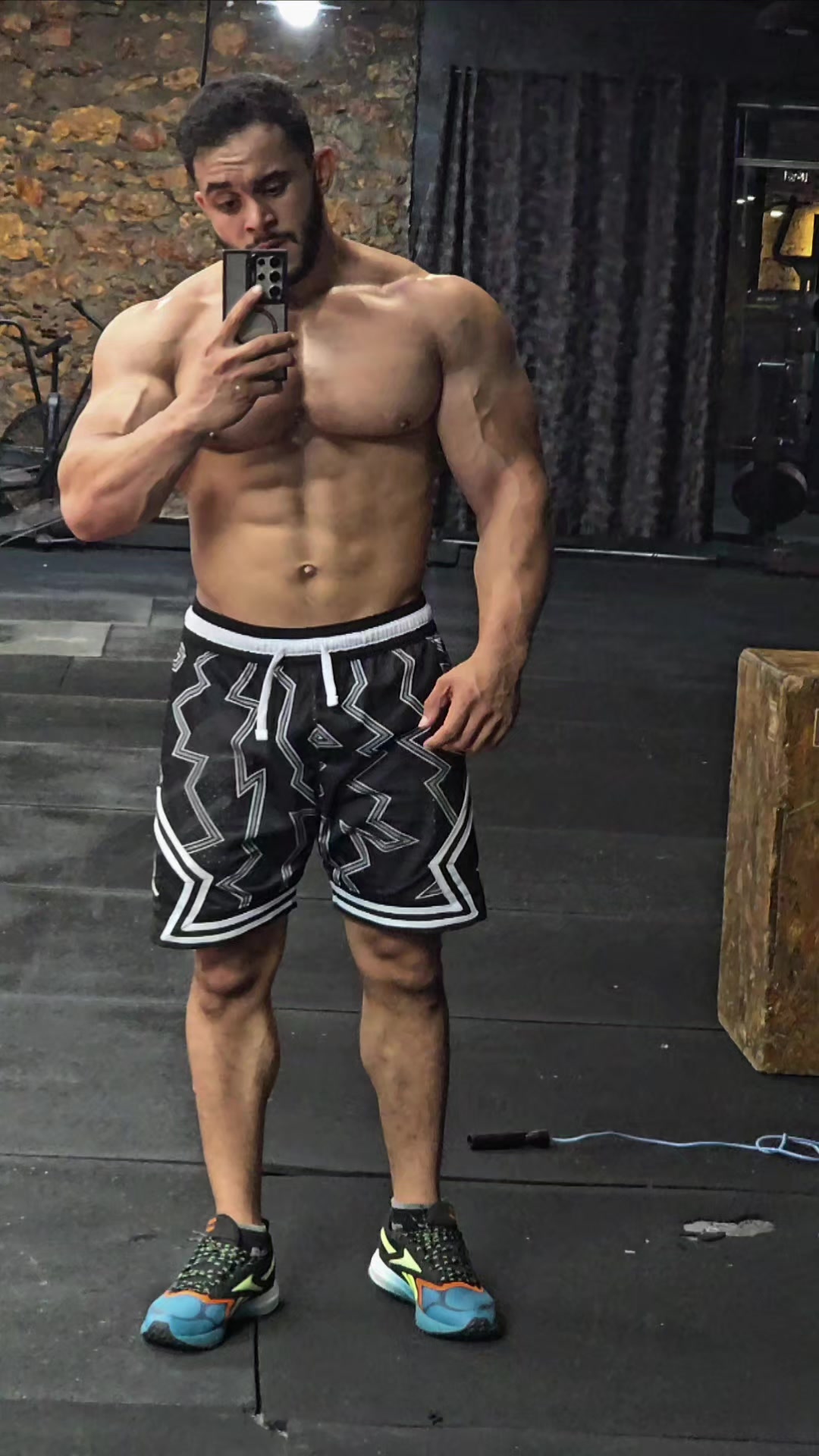 @lefkiradel