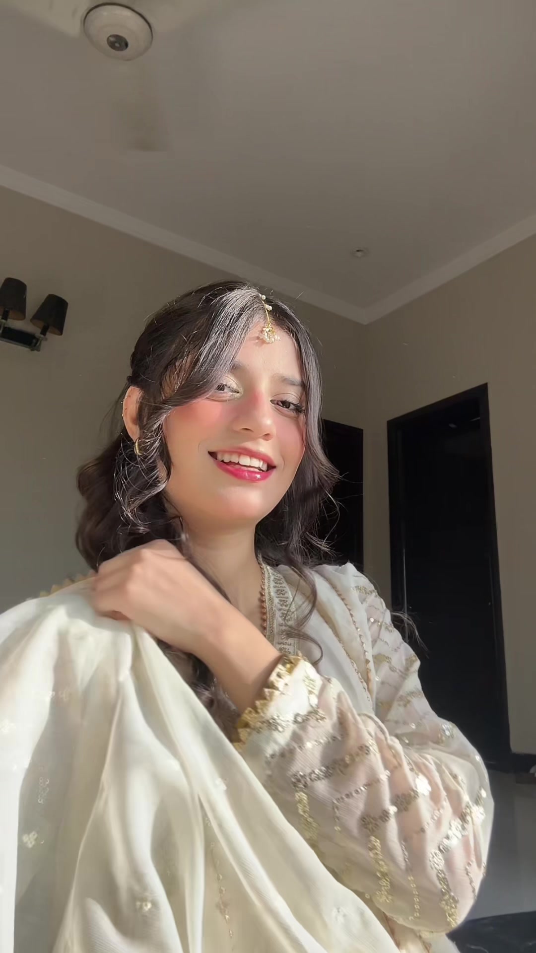 @AyeshEe🌸