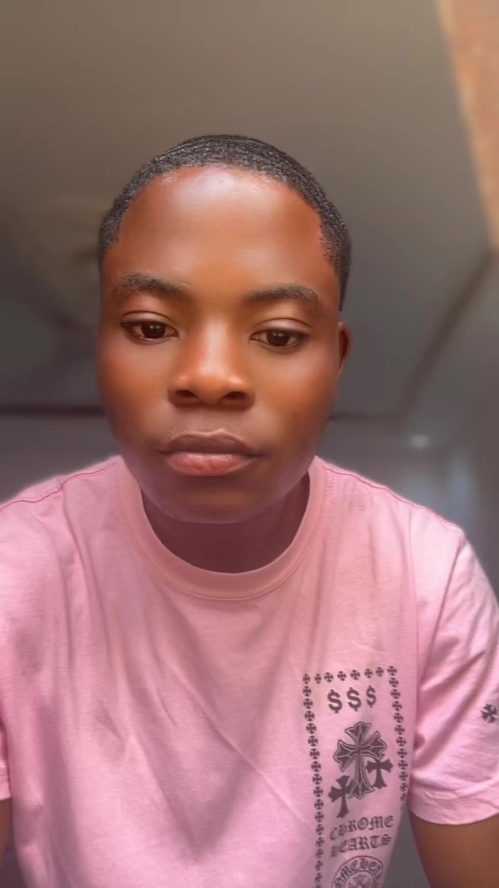 @𝓚𝔀𝓮𝓴𝓾 𝓑𝓾𝓵𝓵𝓮𝓽💐
