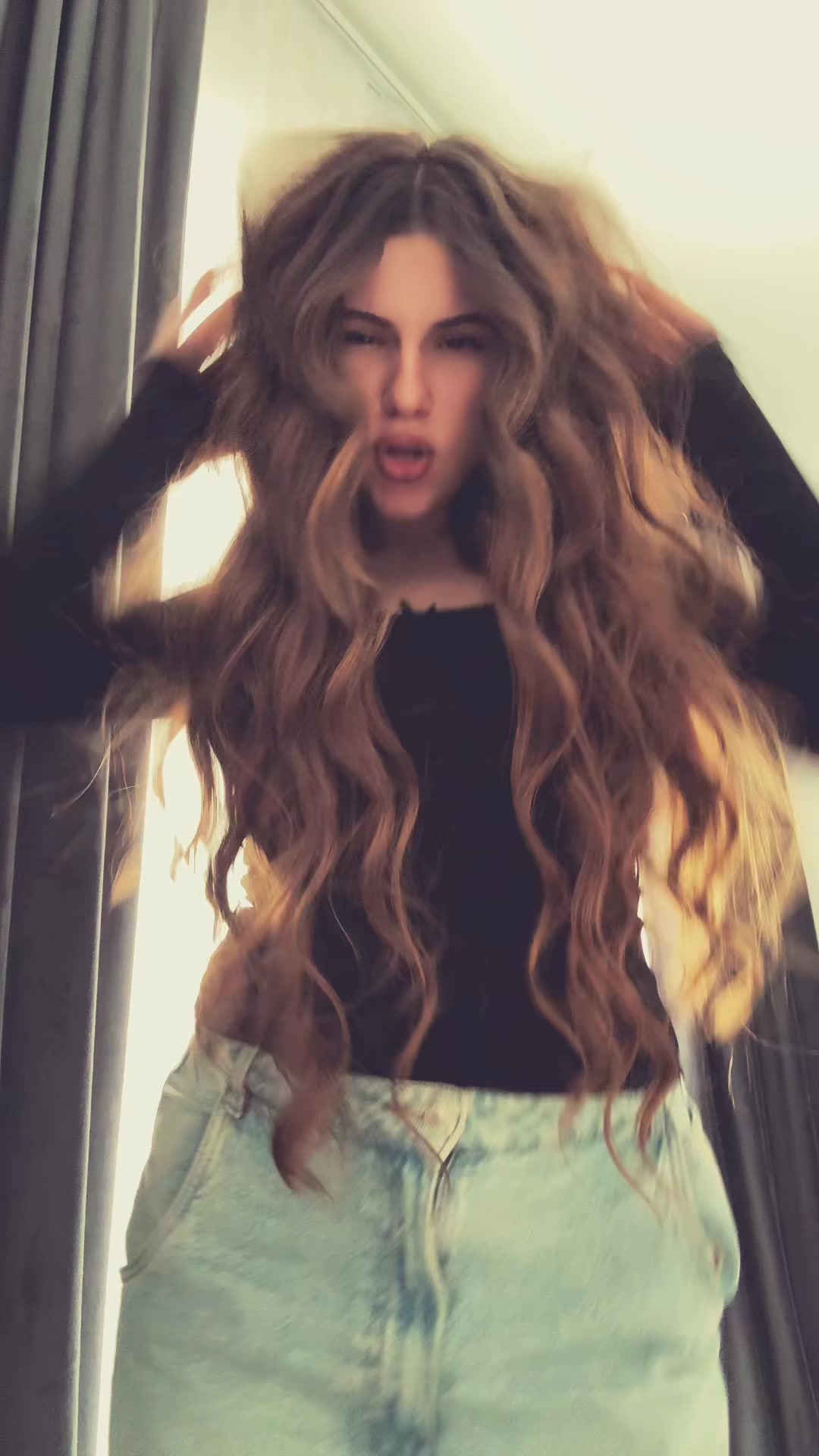 @VIOLETTA