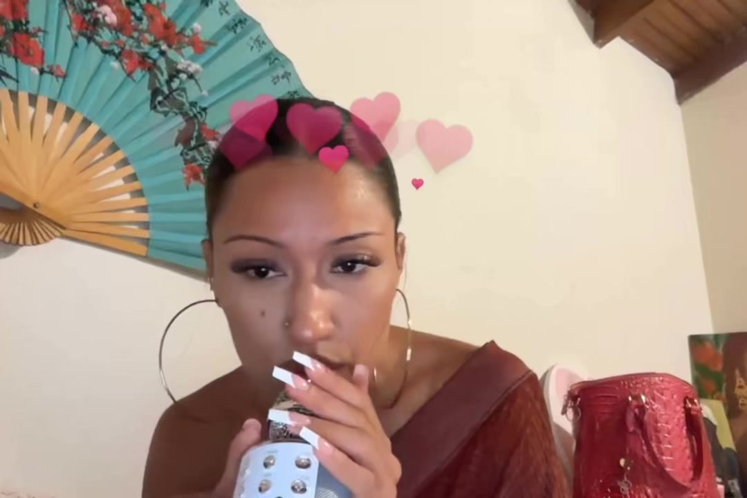 @Latiairenee