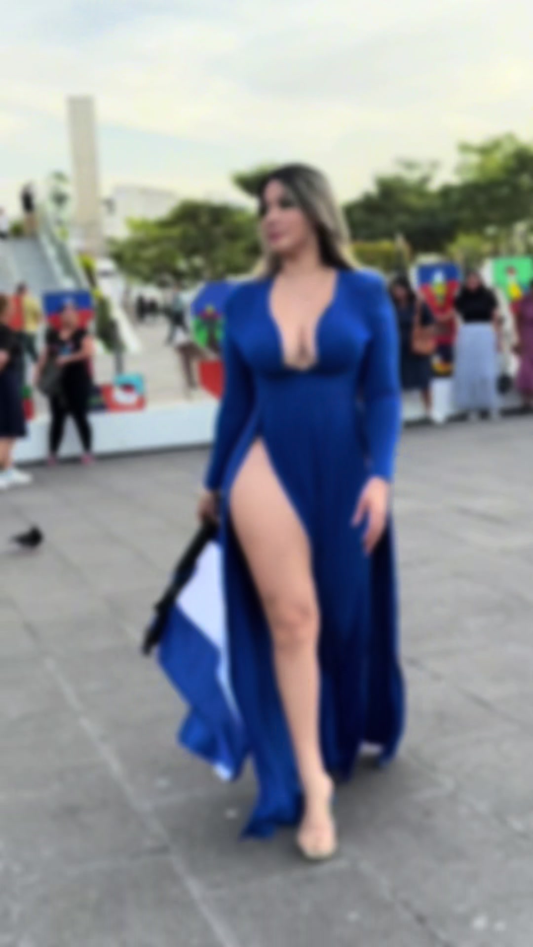 @Alizze Erazo