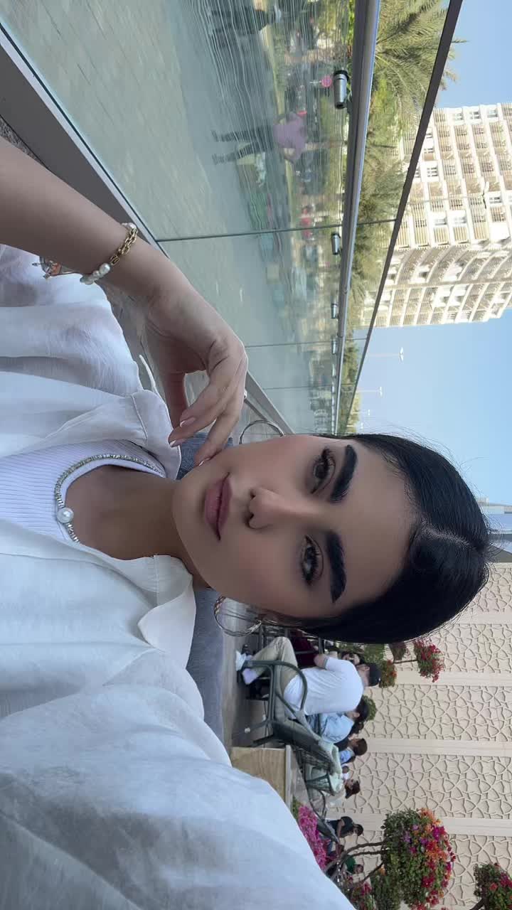 @roxanajabarii