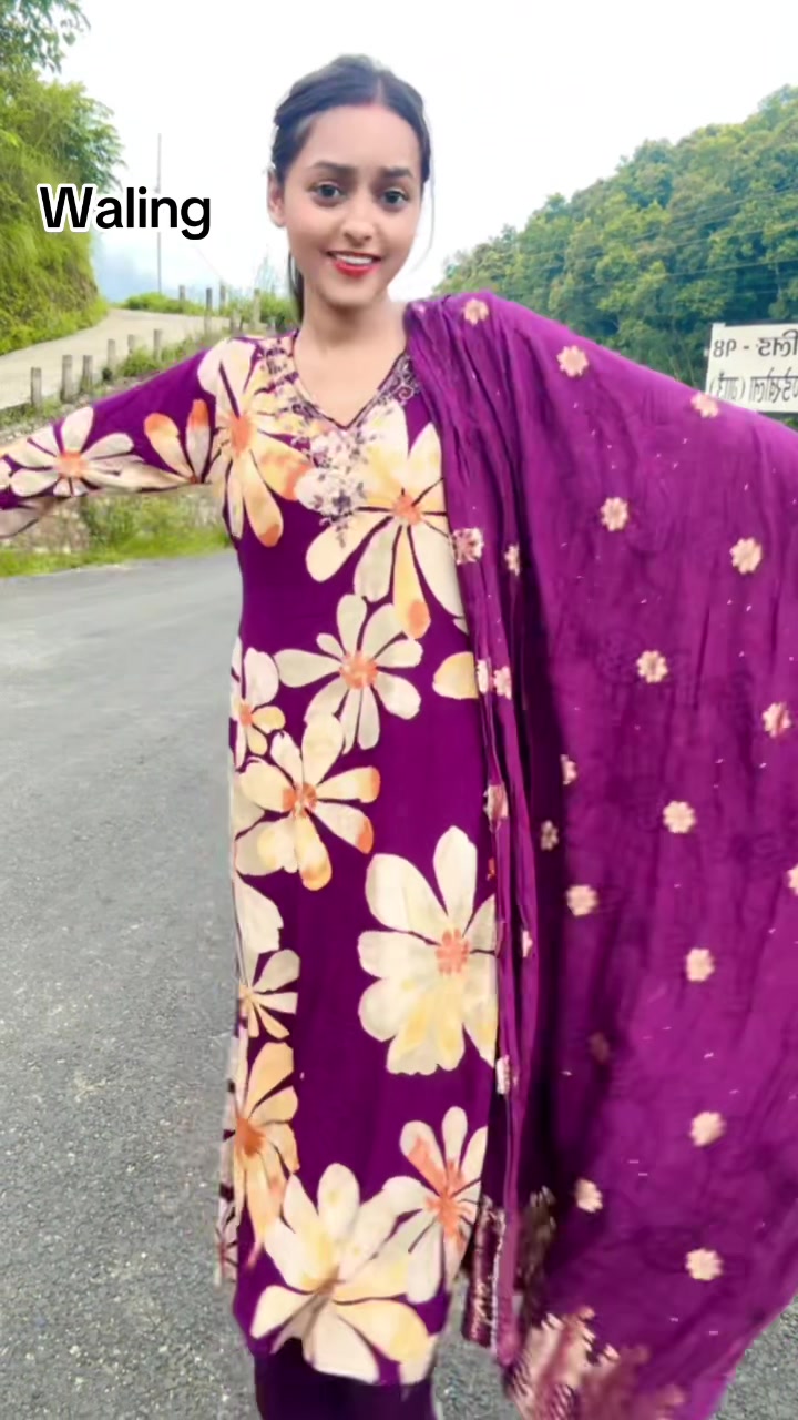 @Kreetika 💗🫅भण्डारी