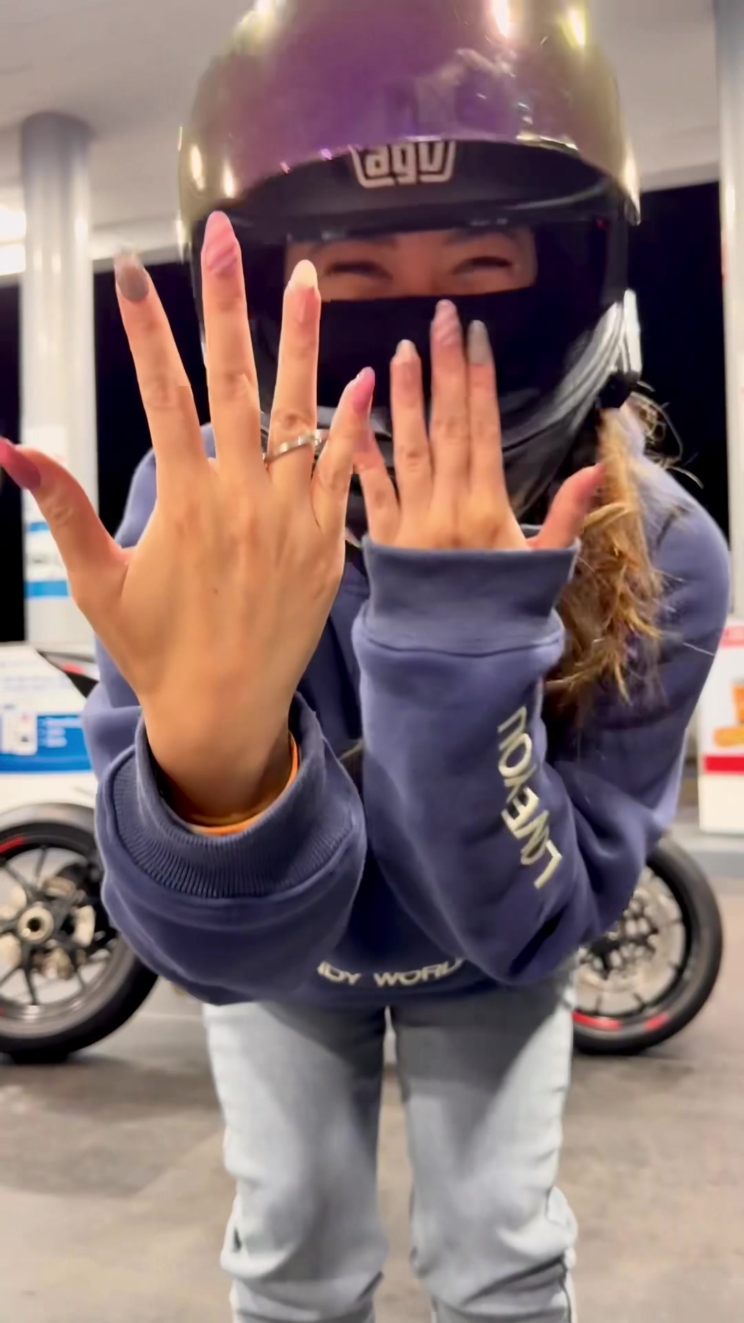 @dukittyv2