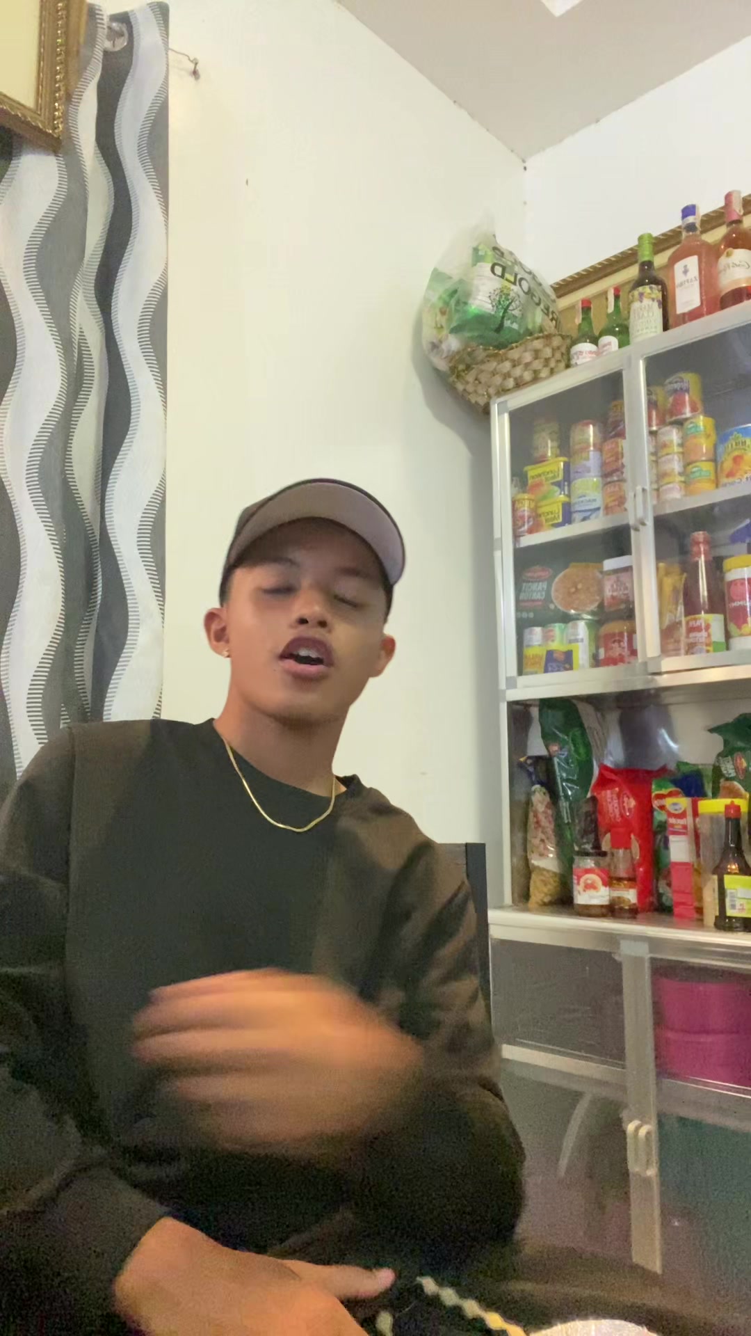 @exlsv_dhy on ig