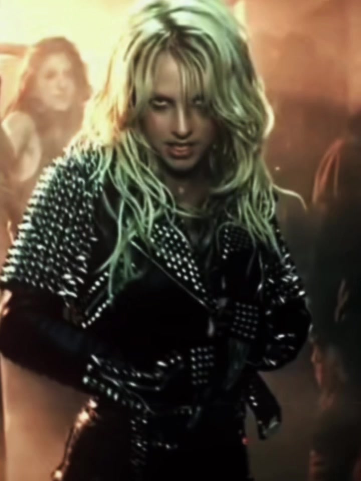 @Britneyspearsfanedits468