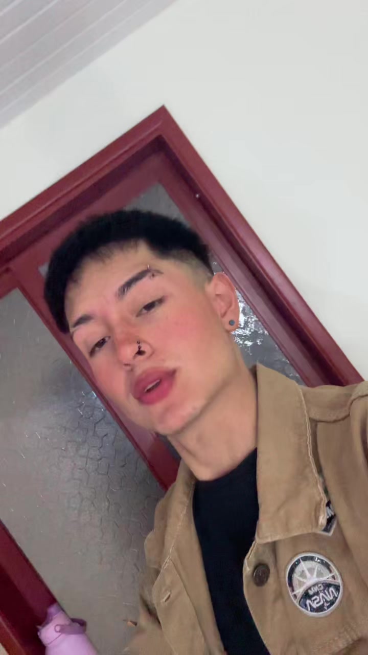 @Roodriguezzzz.z