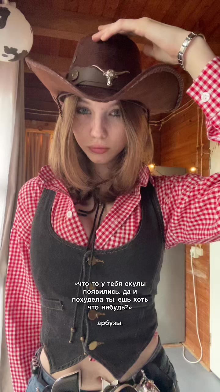 @Arielle is dead.꩜⋆