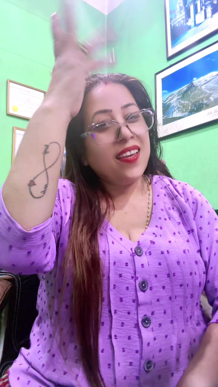 @Mika_Kunwar.
