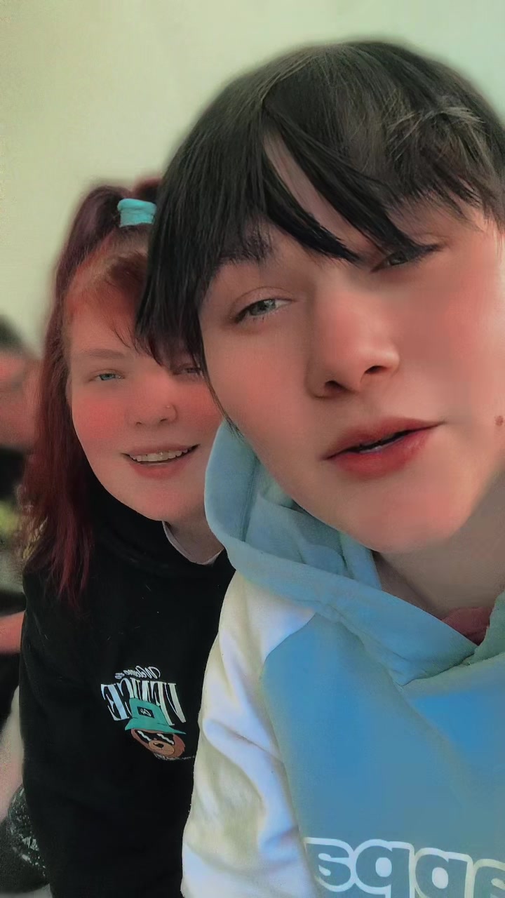 @xseinefrau140226x