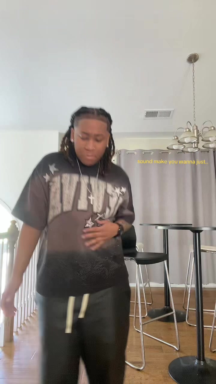 @smoove🦈