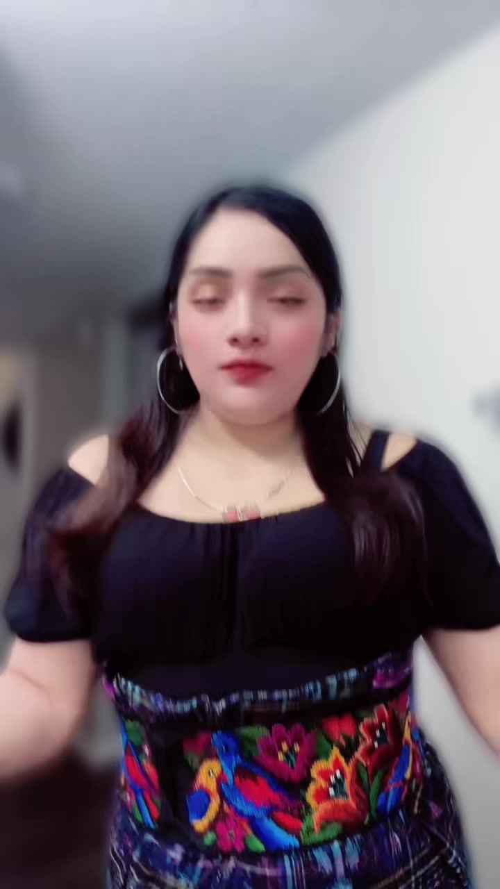 @🐓🖤chapina~LOVA🦋👻🐆🥔✈️🪂🌅