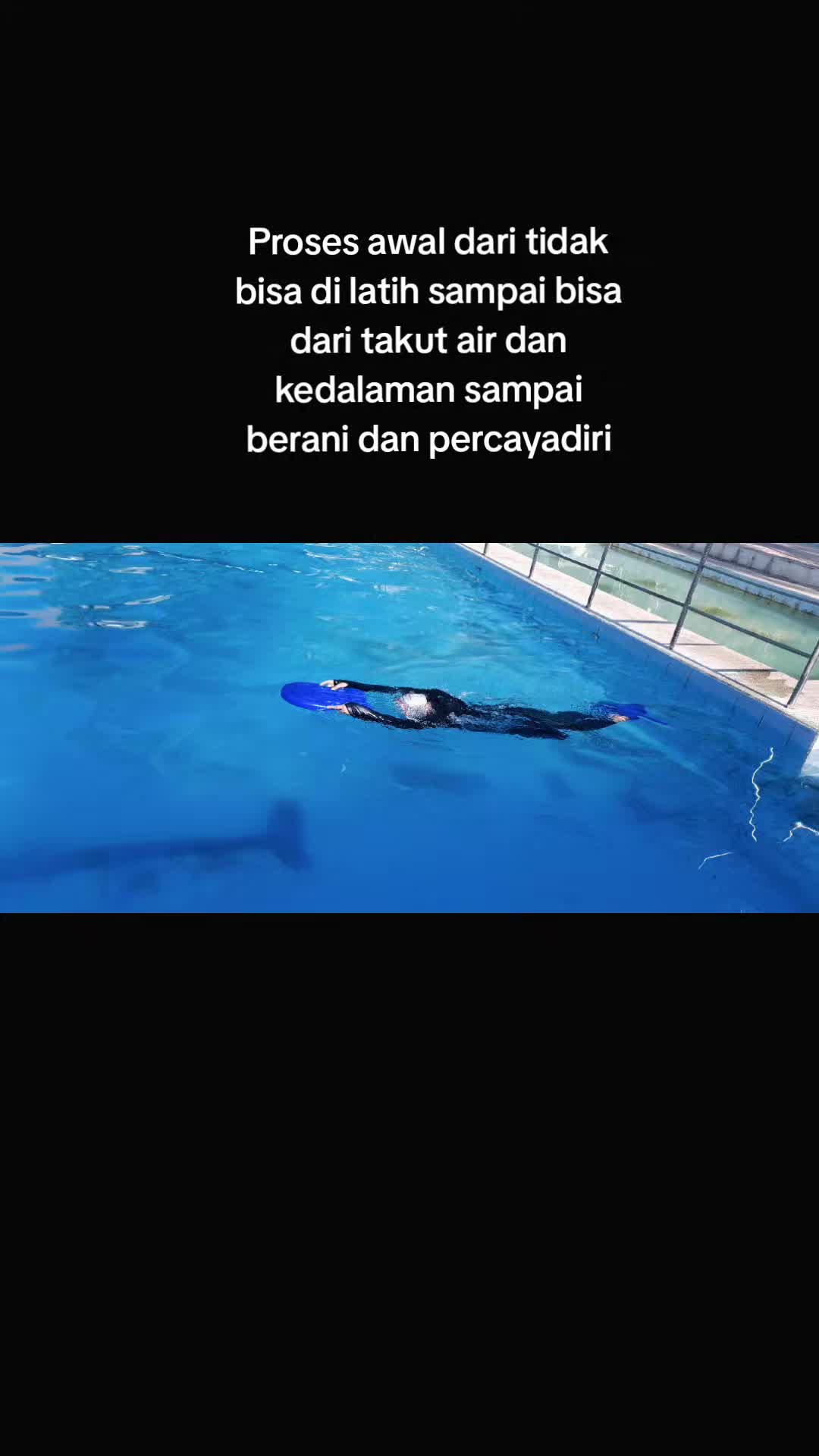 @Ria swimming NTT