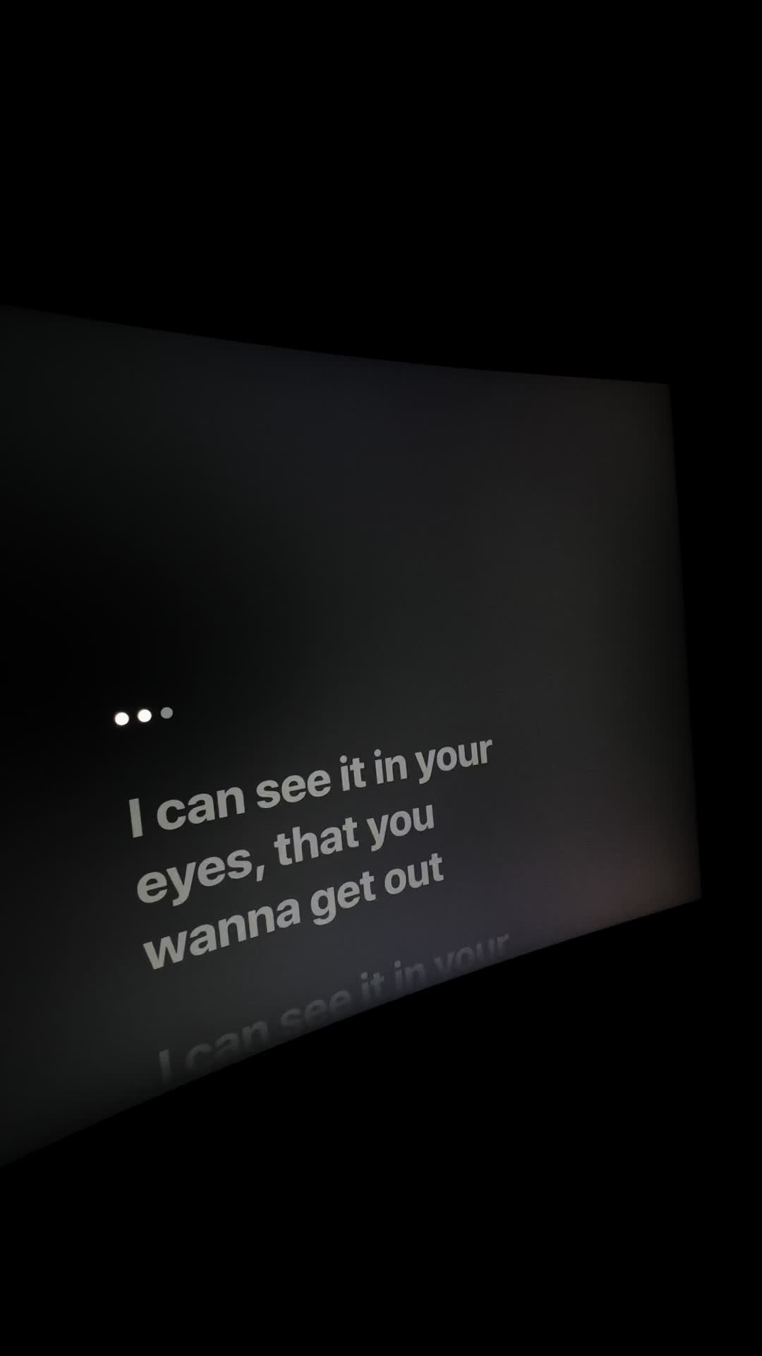 @🎧
