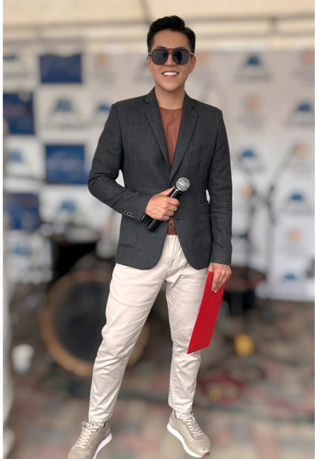 @Andrés Narváez