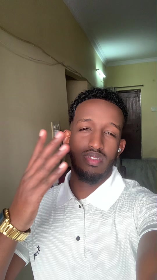 @SALAAD🇸🇴🇸🇴